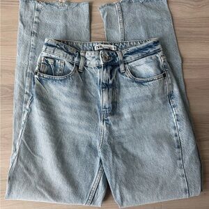 Zara Jeans